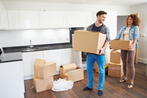 Household relocation support with man and van in Chasecross